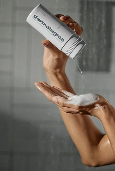 Ikonet inden for daglig eksfoliering: Daily Microfoliant til ansigt og krop