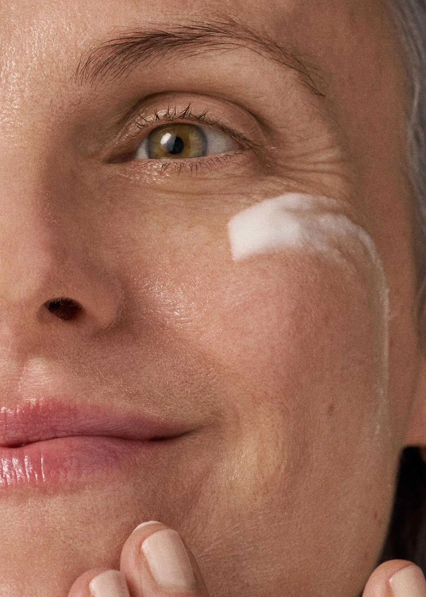 intensive moisture cleanser