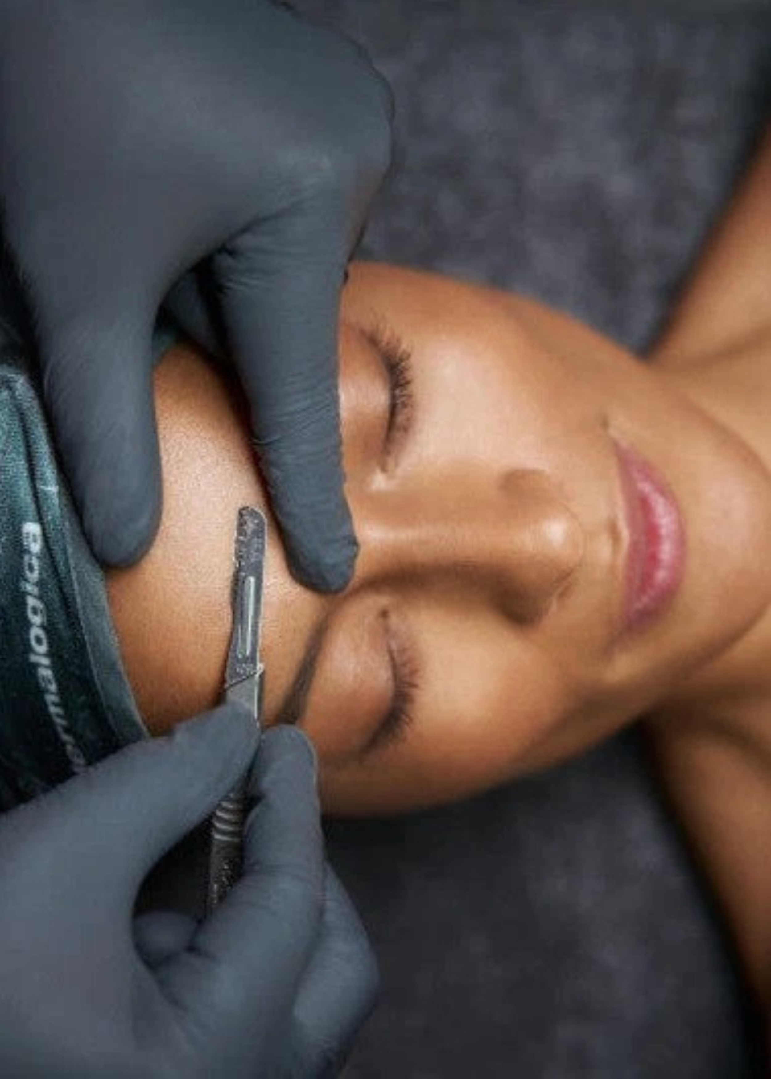 pro dermaplaning ansigtsbehandling